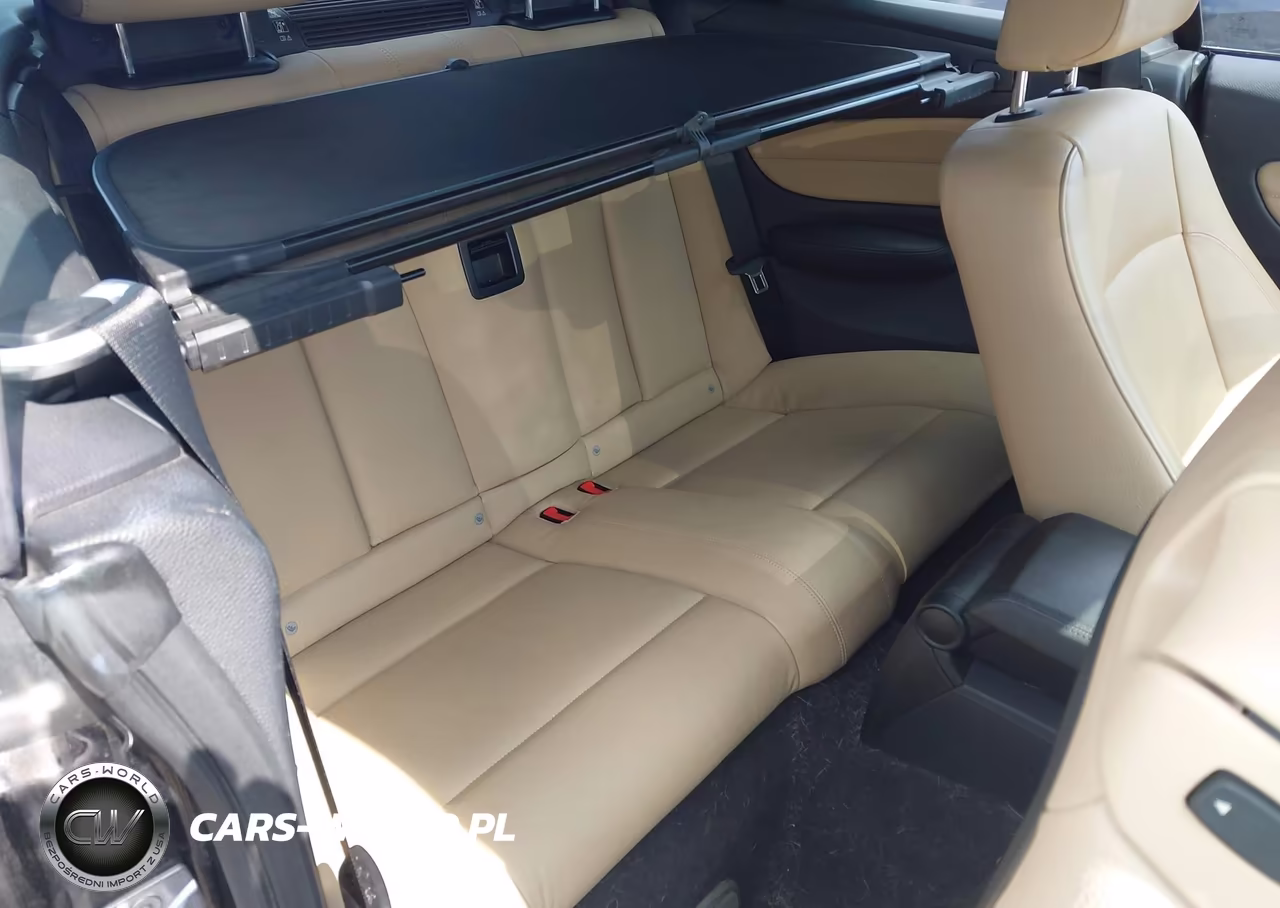 2011 BMW 135I VIN:WBAUN7C56BVM24739 - 8