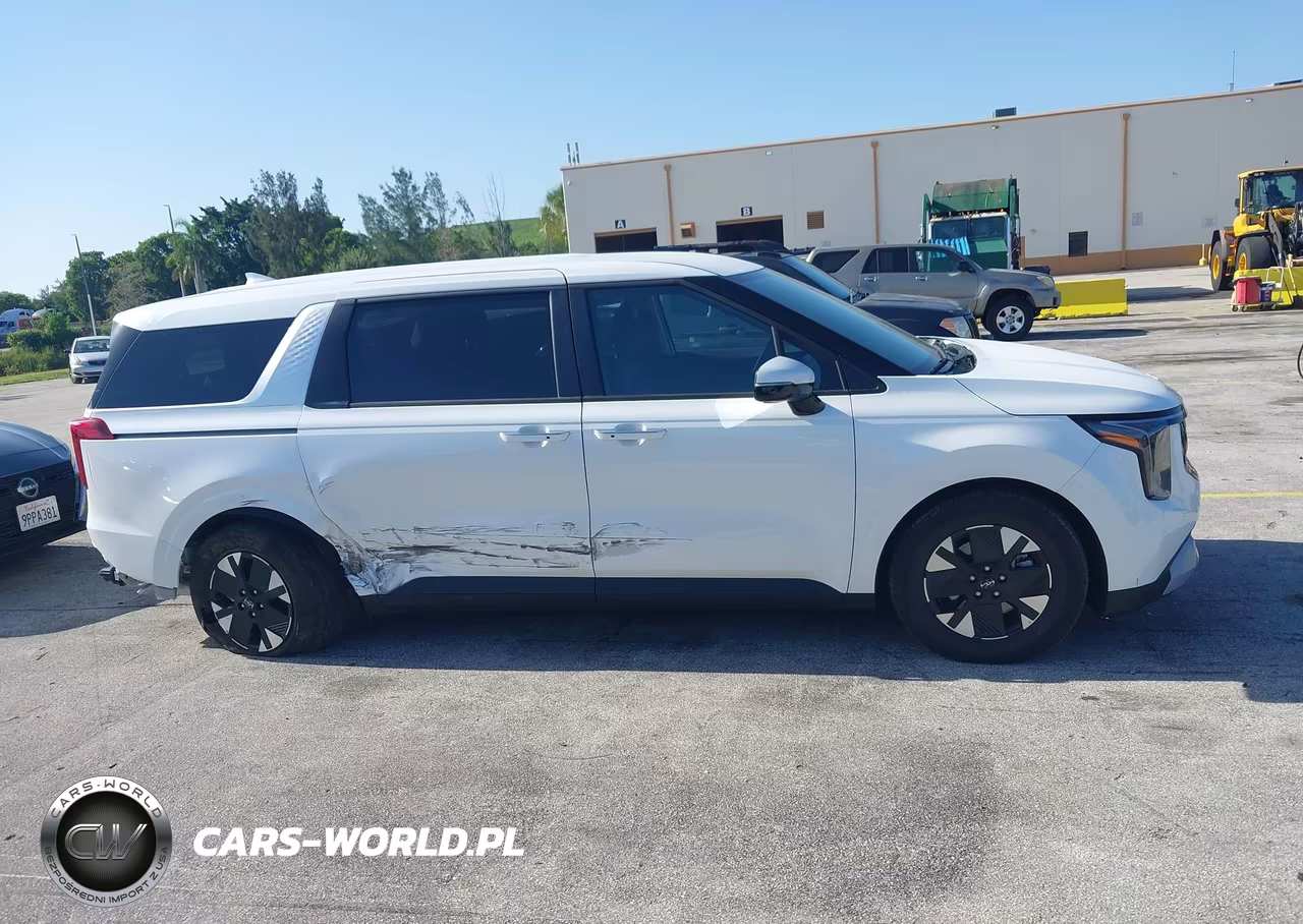 2027 Kia Carnival VIN:KNDNB5KA9V6192509 - 14