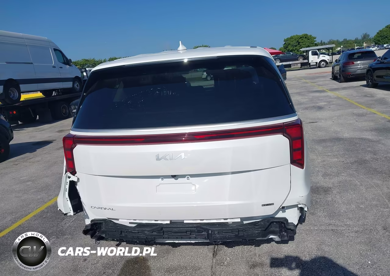 2027 Kia Carnival VIN:KNDNB5KA9V6192509 - 17