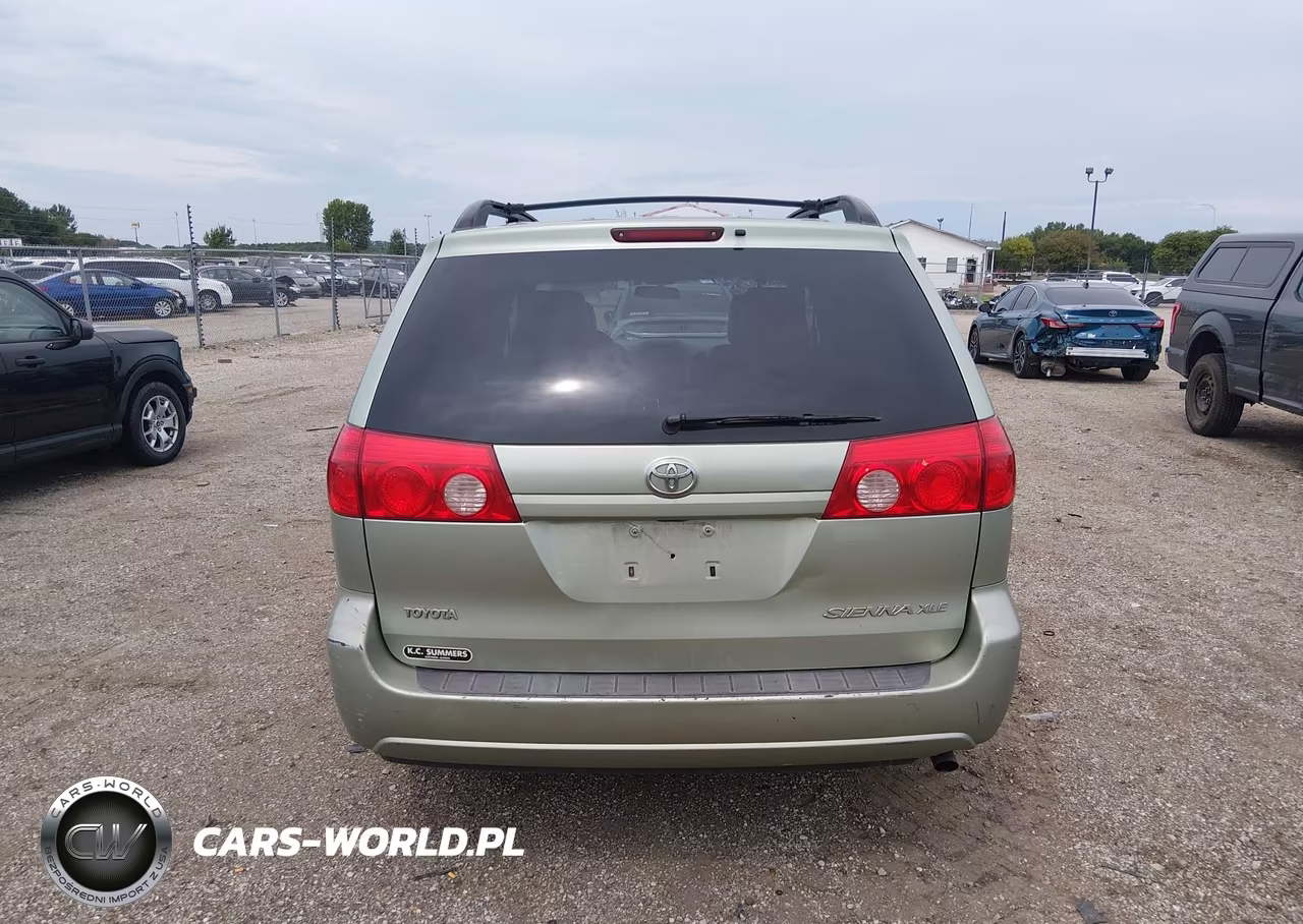 2010 Toyota Sienna Xle VIN:5TDYK4CC8AS307487 - 16