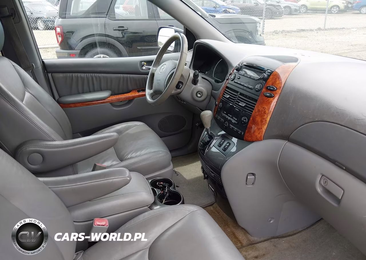 2010 Toyota Sienna Xle VIN:5TDYK4CC8AS307487 - 5