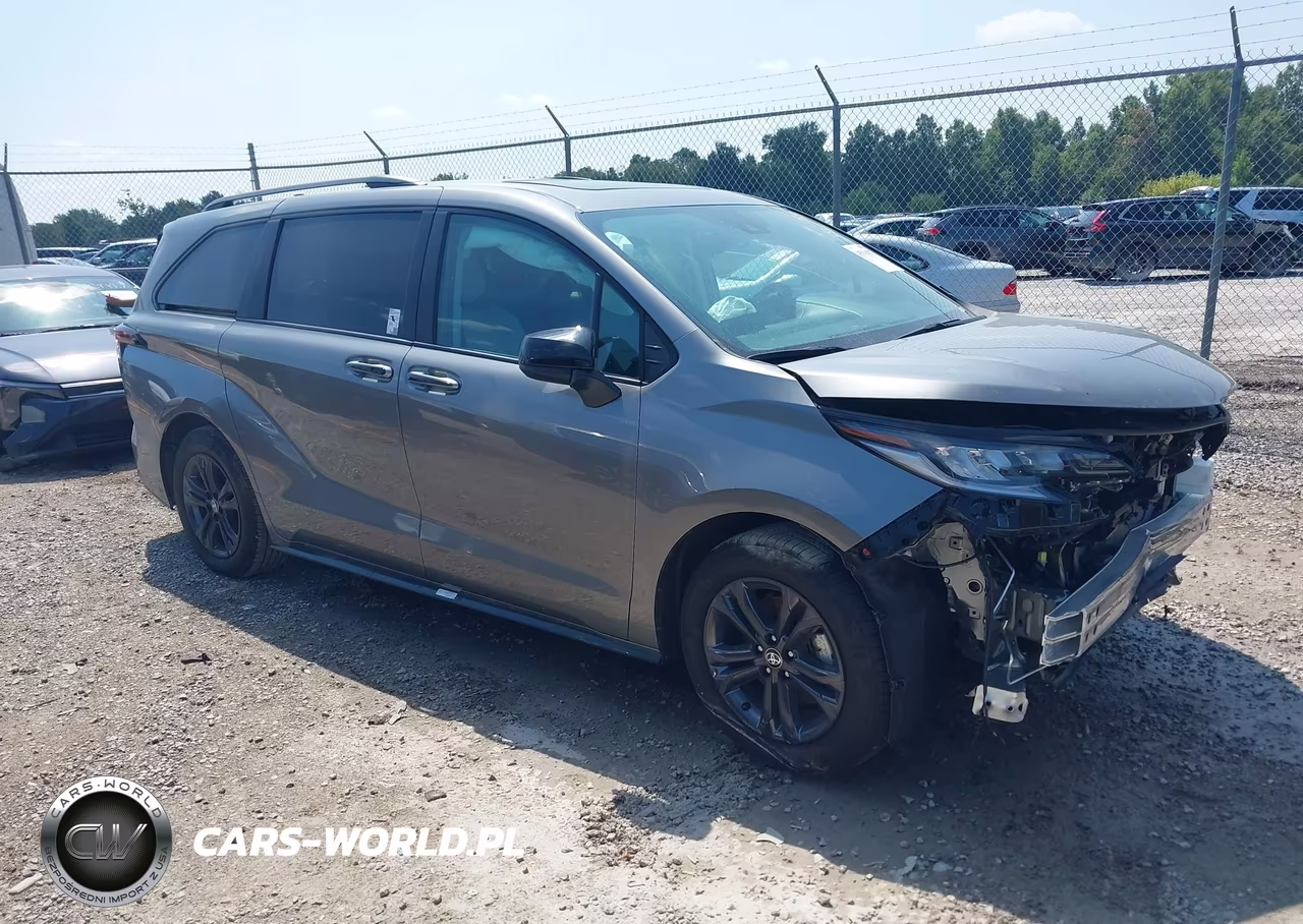 2026 Toyota Sienna Xse