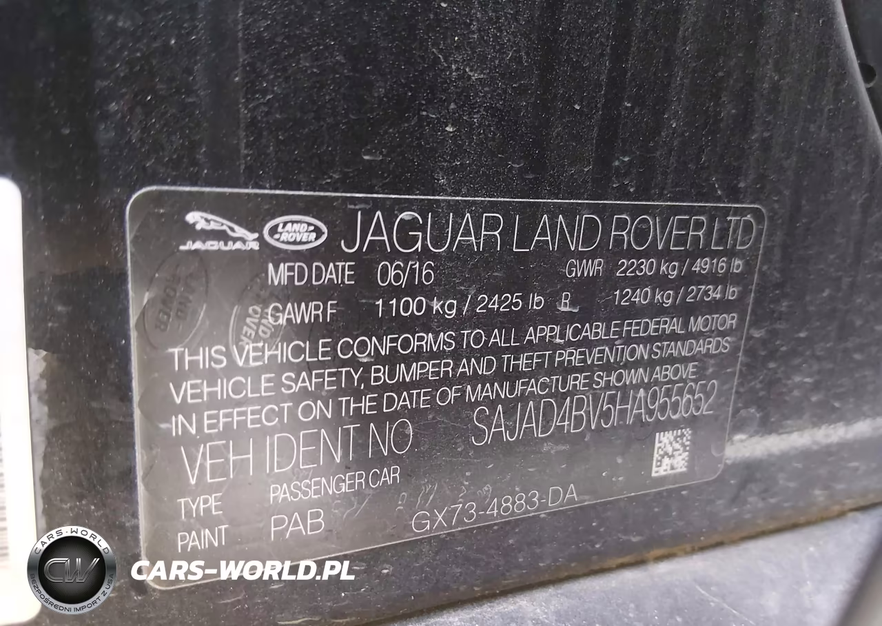2017 Jaguar Xe 35T Premium VIN:SAJAD4BV5HA955652 - 9