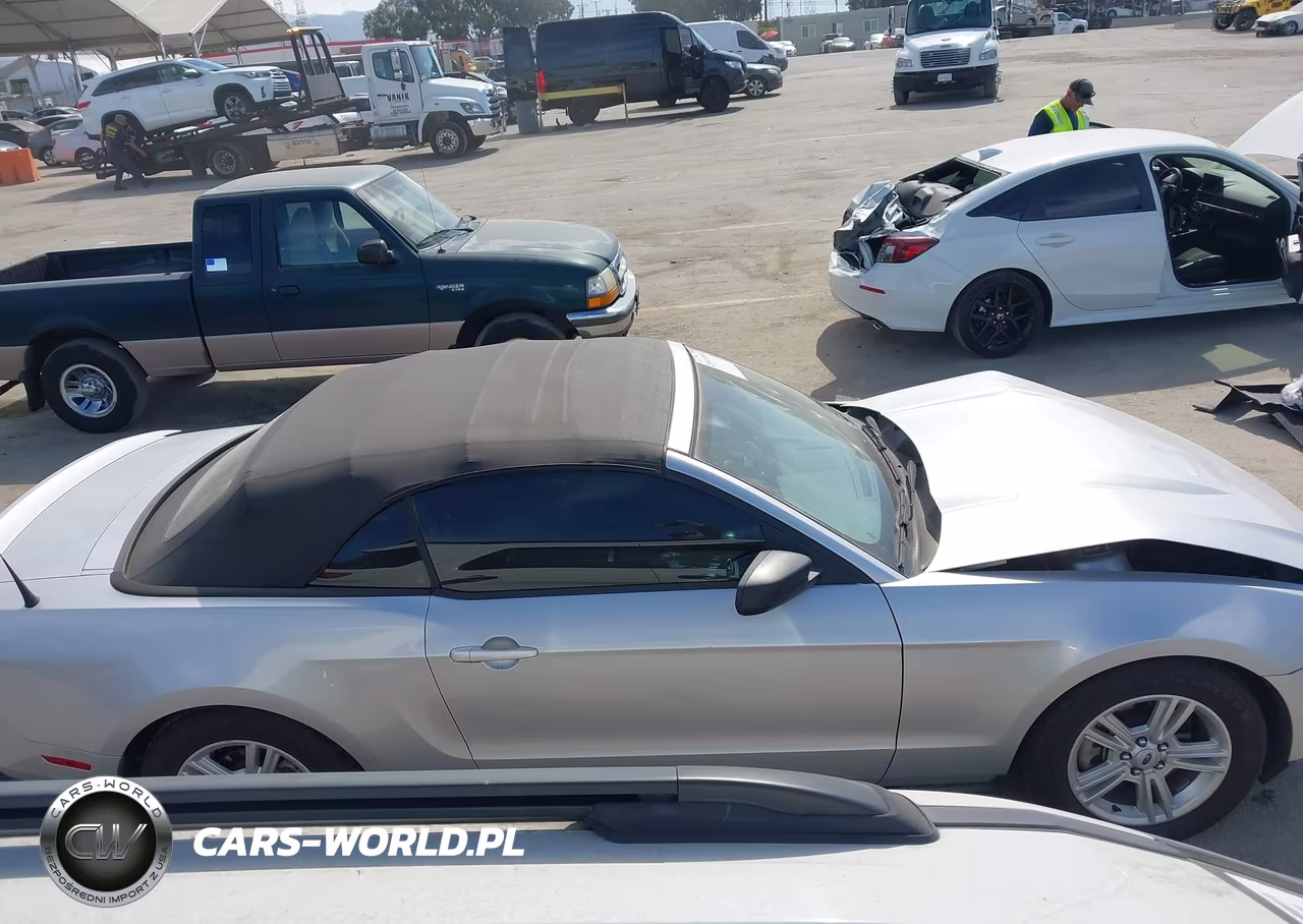 2012 Ford Mustang V6 VIN:1ZVBP8EMXC5201794 - 13