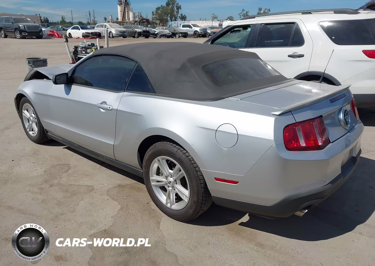 2012 Ford Mustang V6 VIN:1ZVBP8EMXC5201794 - 3