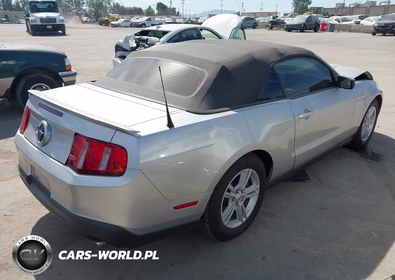 2012 Ford Mustang V6 VIN:1ZVBP8EMXC5201794 - 4