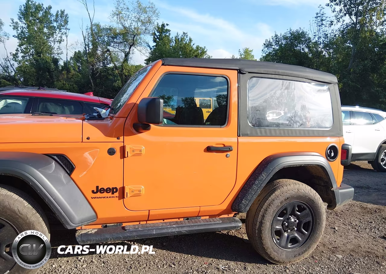 2025 Jeep Wrangler 2-Door Sport 4X4 VIN:1C4PJXAN3SW631713 - 14