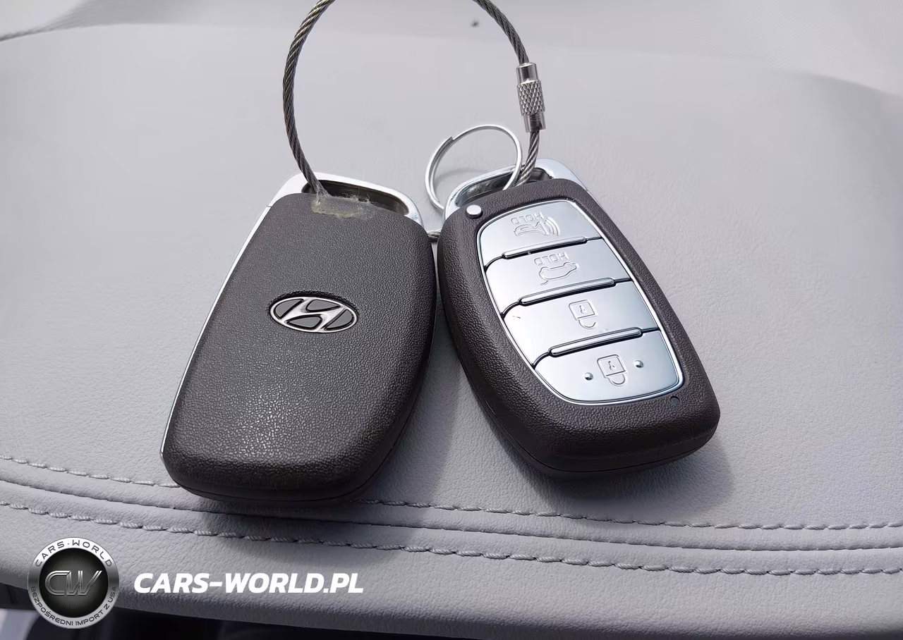 2020 Hyundai Ioniq Hybrid Blue VIN:KMHC65LC1LU233098 - 11