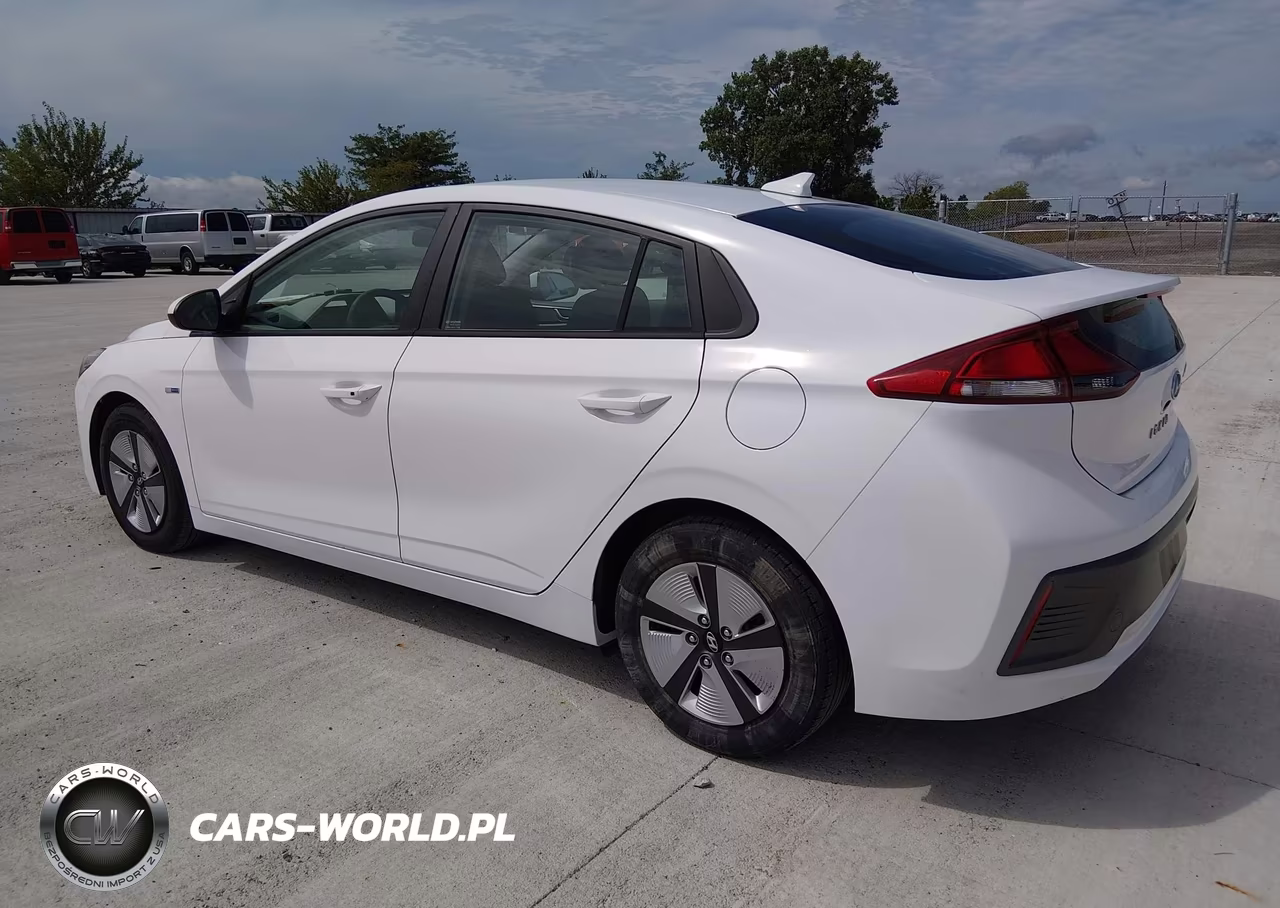 2020 Hyundai Ioniq Hybrid Blue VIN:KMHC65LC1LU233098 - 3