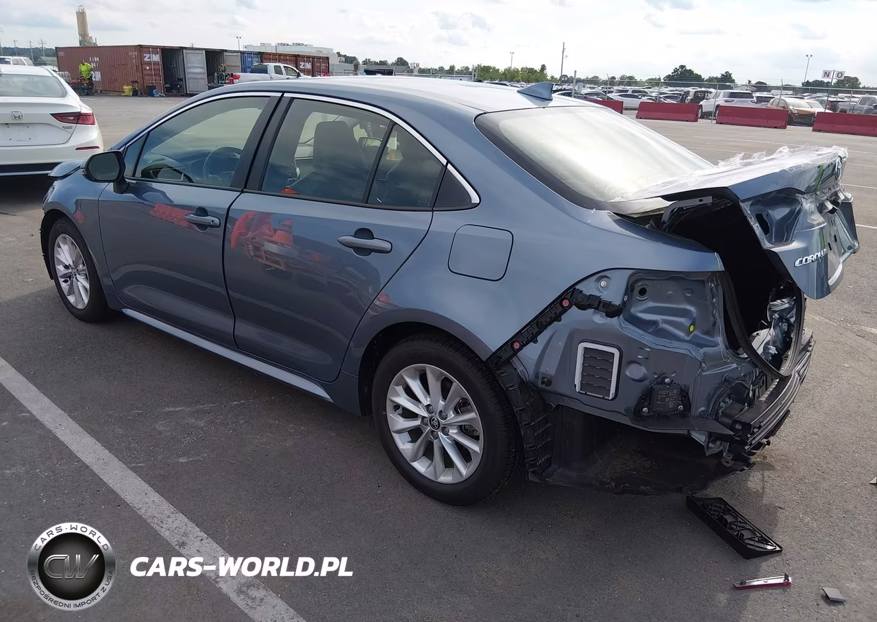 2020 Toyota Corolla Xle VIN:JTDFPRAE5LJ007321 - 3