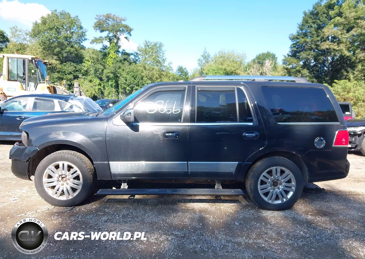 2014 Lincoln Navigator VIN:5LMJJ2J58EEL00878 - 15