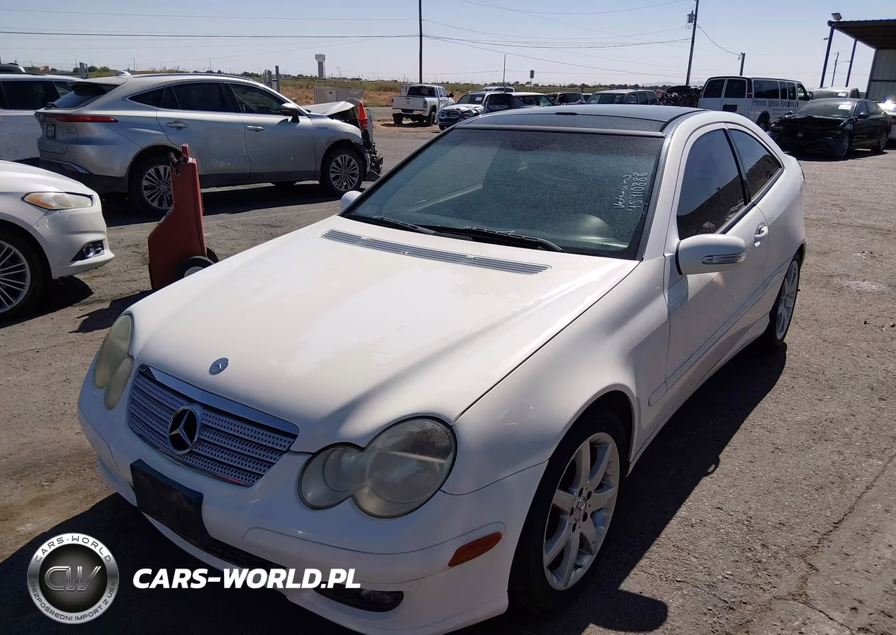 2005 Mercedes-Benz C 230 Kompressor Sport VIN:WDBRN40JX5A649524 - 6