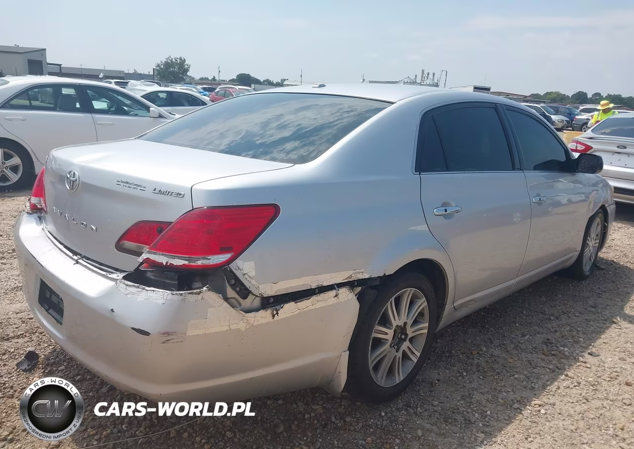 2010 Toyota Avalon Limited VIN:4T1BK3DB0AU369611 - 4