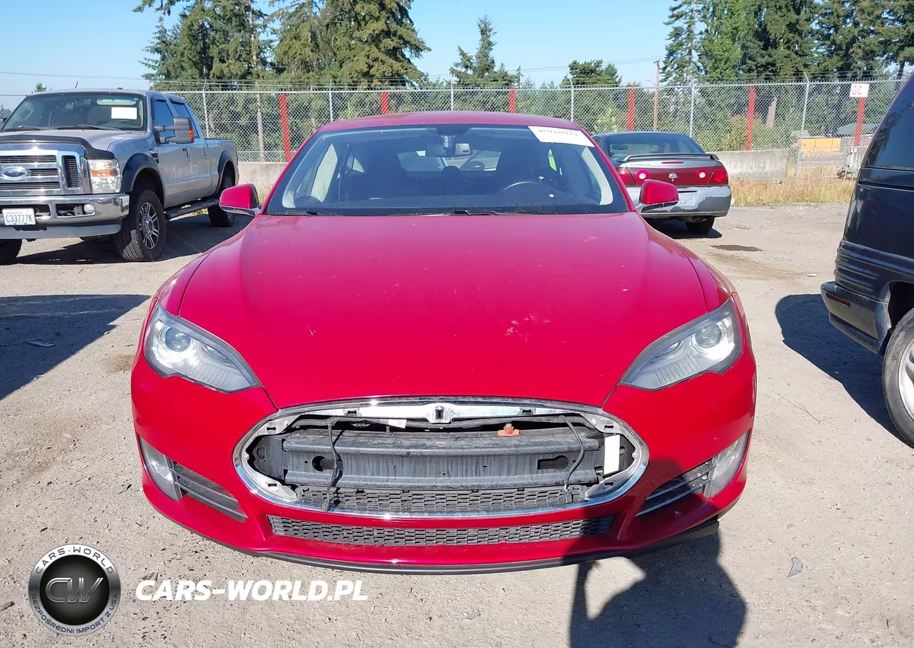 2014 Tesla Model S P85 VIN:5YJSA1H17EFP31798 - 13