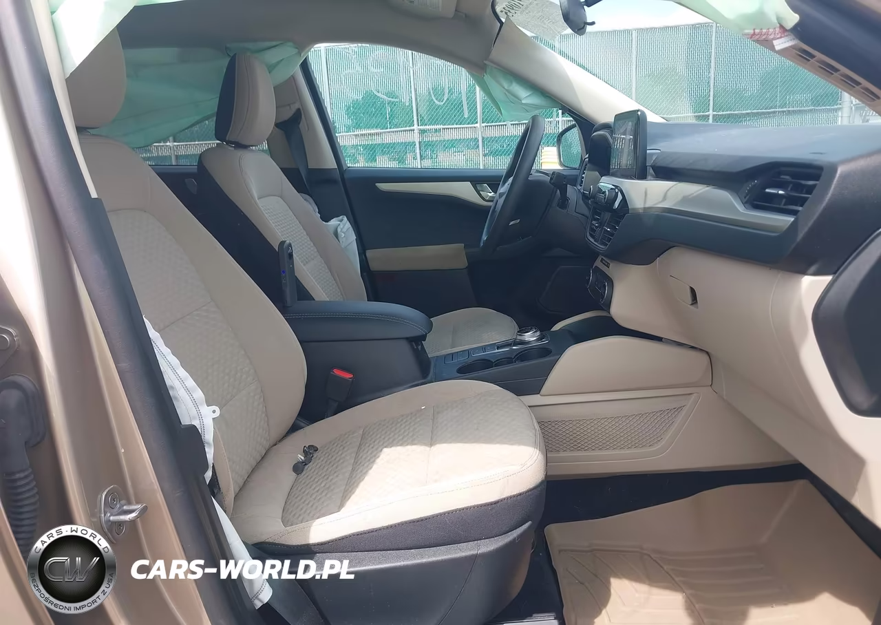 2020 Ford Escape Se VIN:1FMCU0G68LUA51167 - 5