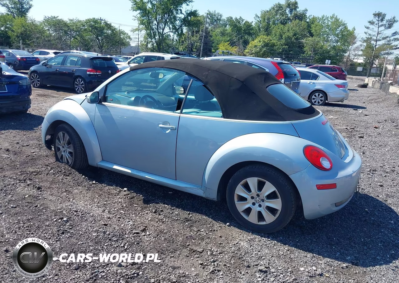 2010 Volkswagen New Beetle 2.5L VIN:3VWRG3AL9AM010115 - 3