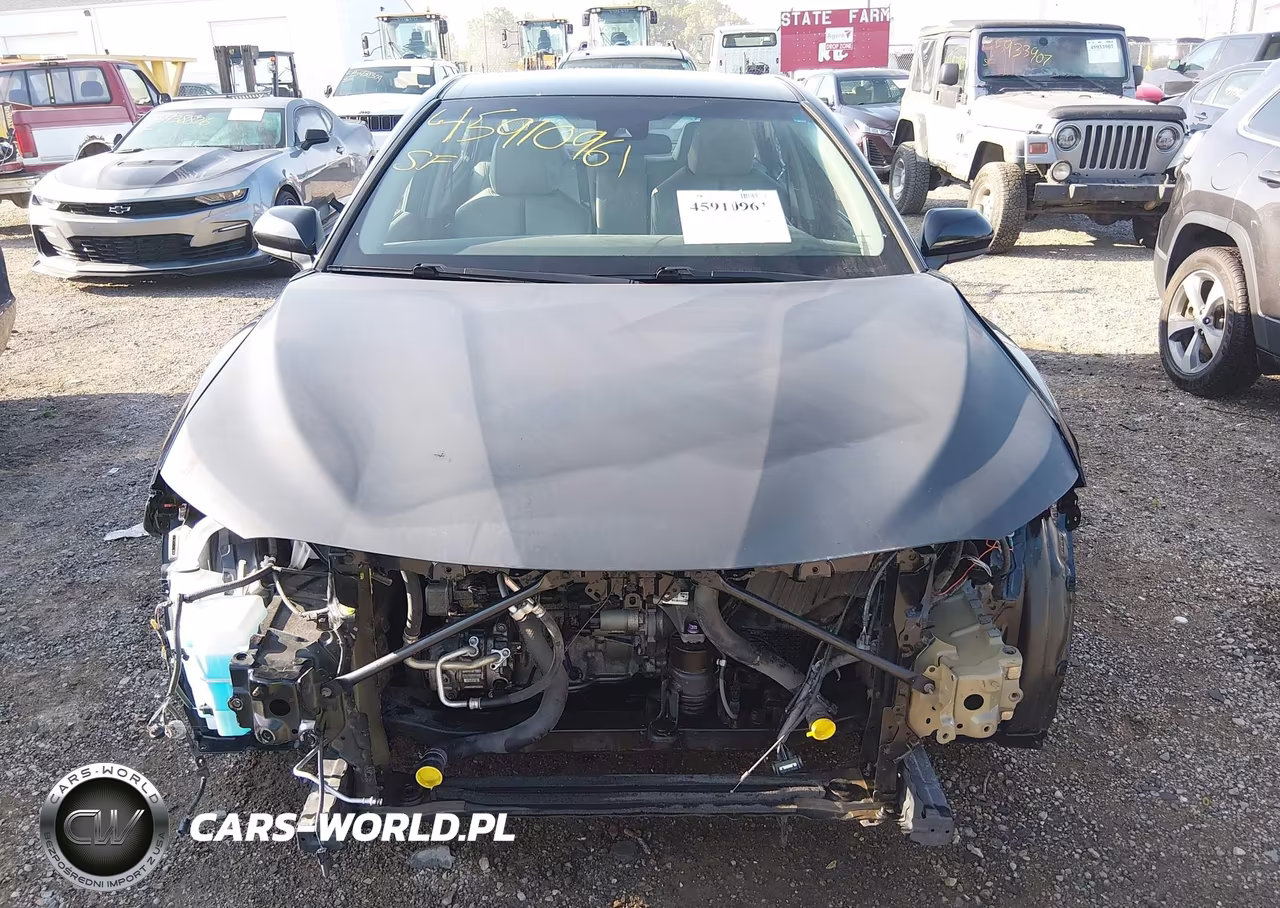 2018 Toyota Camry Se VIN:4T1B11HK2JU580620 - 13