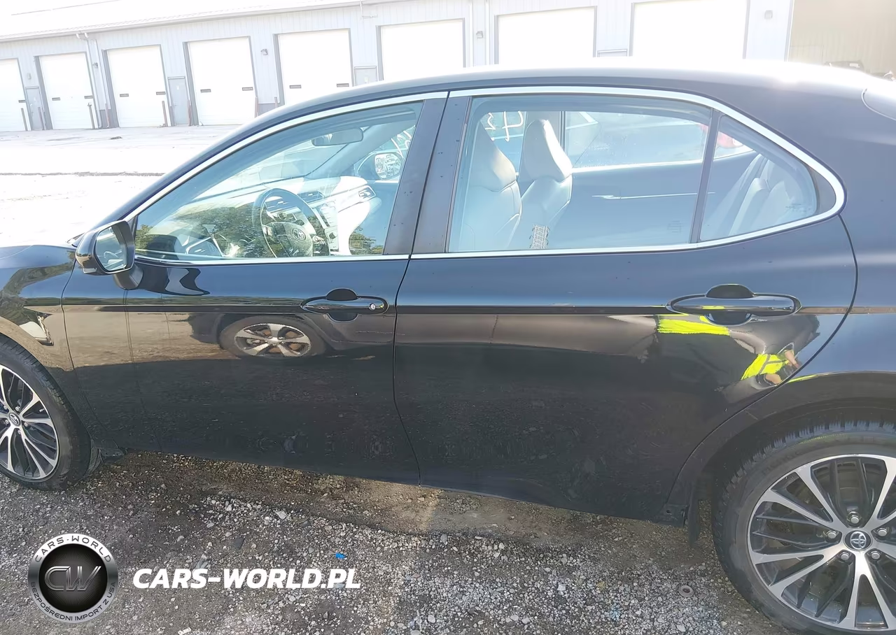 2018 Toyota Camry Se VIN:4T1B11HK2JU580620 - 15