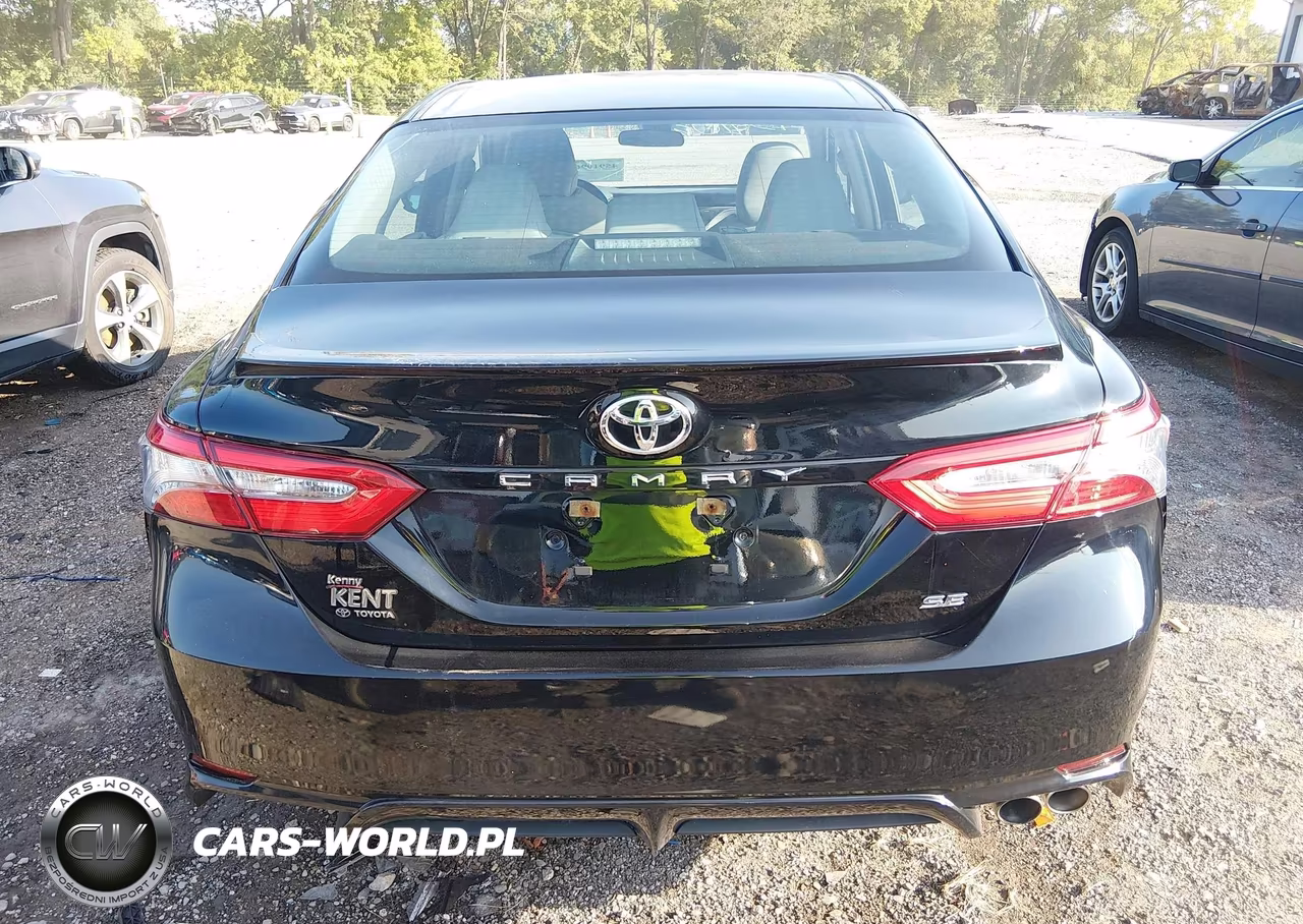 2018 Toyota Camry Se VIN:4T1B11HK2JU580620 - 17