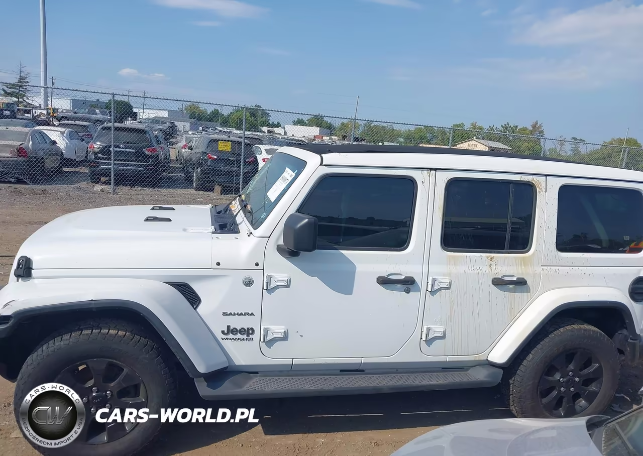 2020 Jeep Wrangler Unlimited Sahara 4X4 VIN:1C4HJXEN3LW147170 - 14