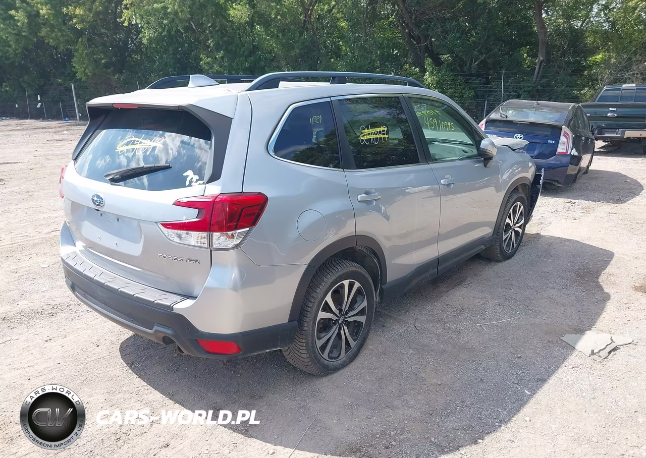 2019 Subaru Forester Limited VIN:JF2SKAUC2KH467455 - 4
