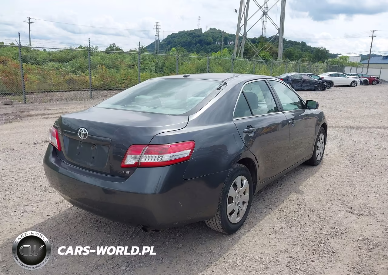 2011 Toyota Camry Le VIN:4T1BF3EK4BU682682 - 4