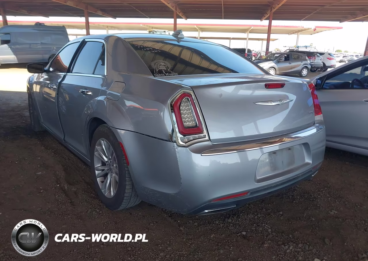 2017 Chrysler 300C VIN:2C3CCAEG7HH663223 - 3