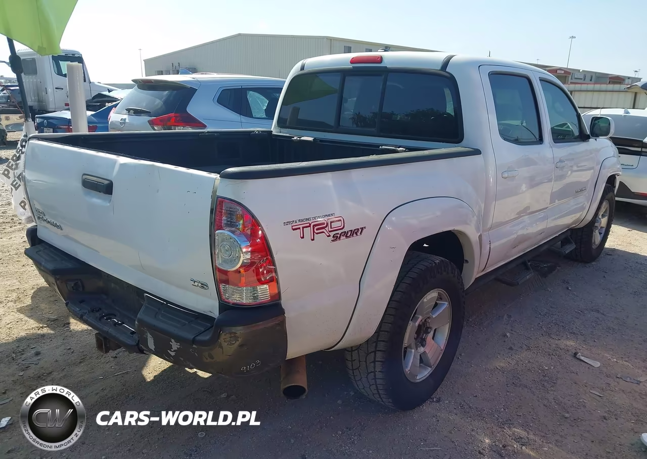 2011 Toyota Tacoma Base V6 VIN:5TFLU4EN9BX020240 - 4