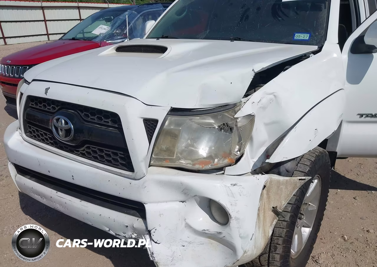 2011 Toyota Tacoma Base V6 VIN:5TFLU4EN9BX020240 - 6