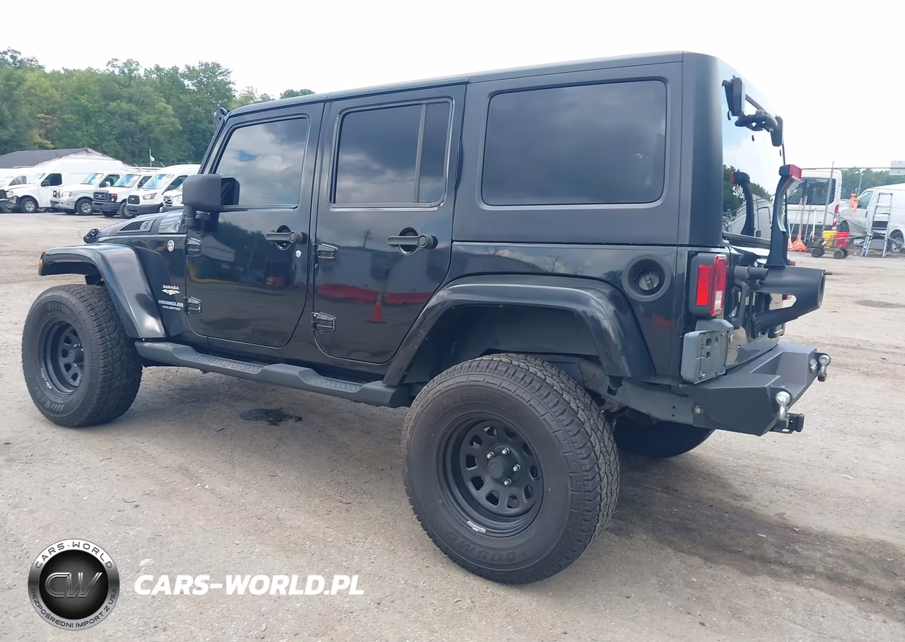 2008 Jeep Wrangler Unlimited Sahara VIN:1J8GA59168L574092 - 3