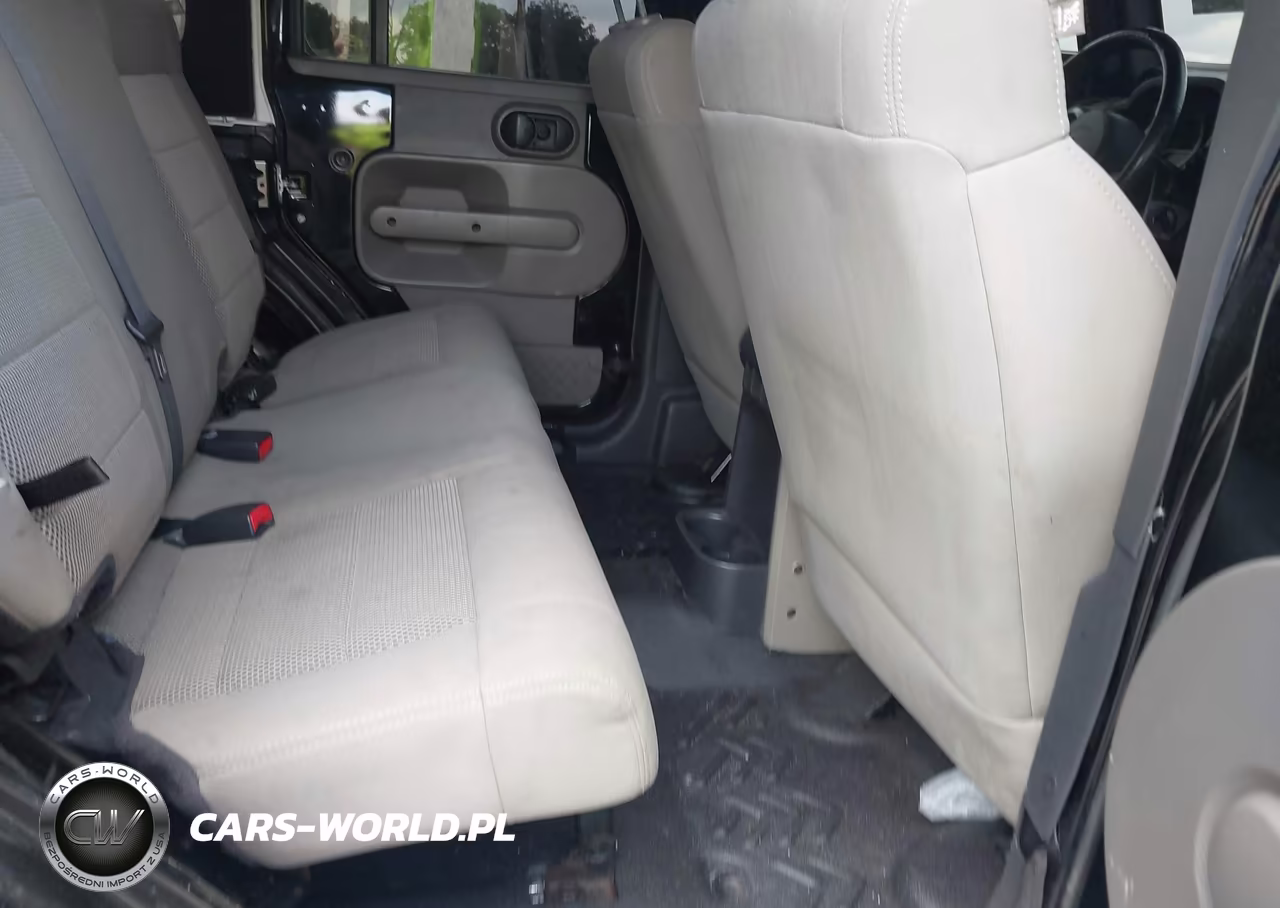 2008 Jeep Wrangler Unlimited Sahara VIN:1J8GA59168L574092 - 8