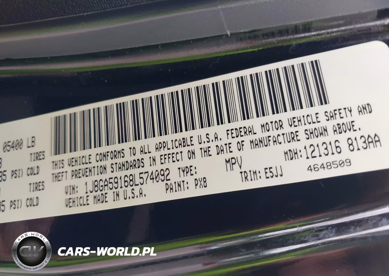 2008 Jeep Wrangler Unlimited Sahara VIN:1J8GA59168L574092 - 9