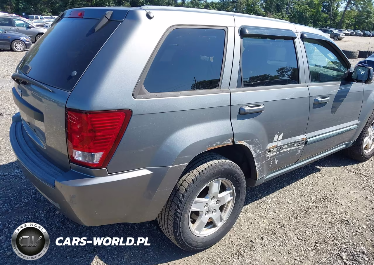 2007 Jeep Grand Cherokee Laredo VIN:1J8GR48K47C681623 - 6
