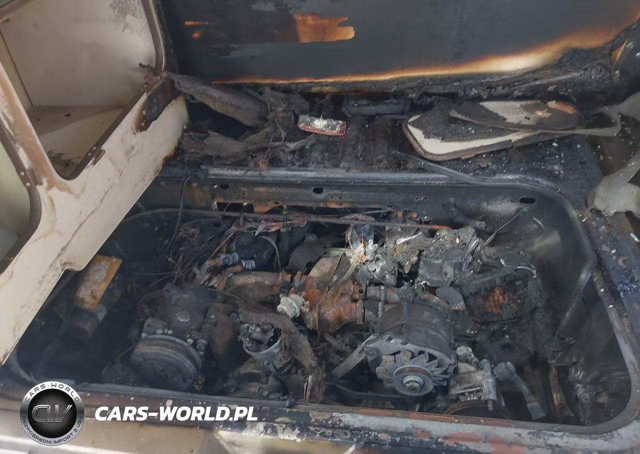 1986 Volkswagen Vanagon Kombi VIN:WV2XB0253GH083812 - 10
