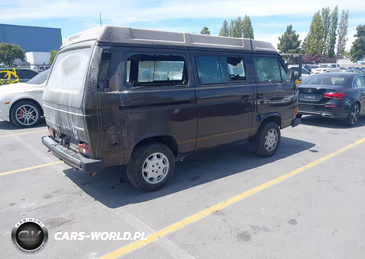 1986 Volkswagen Vanagon Kombi VIN:WV2XB0253GH083812 - 4