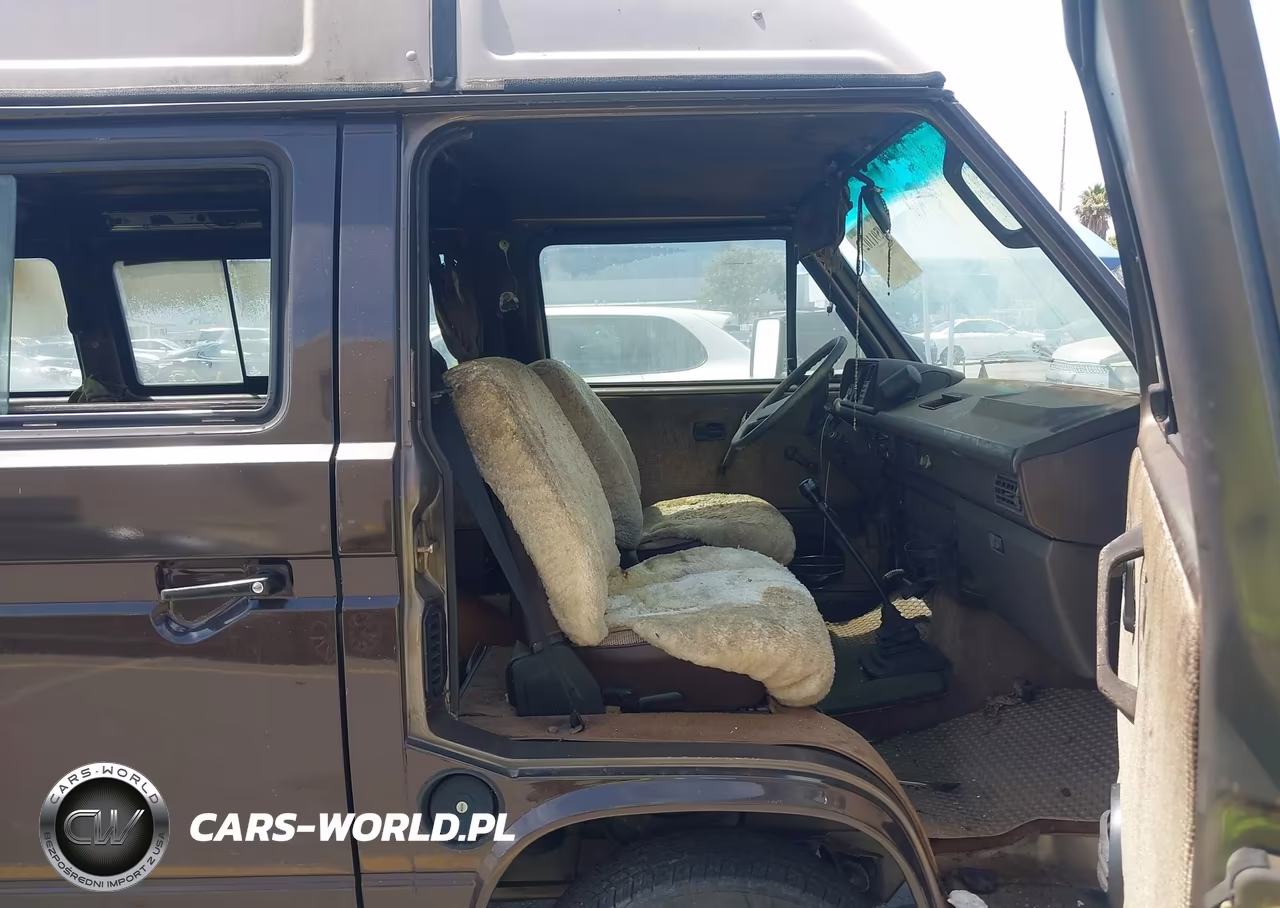 1986 Volkswagen Vanagon Kombi VIN:WV2XB0253GH083812 - 5