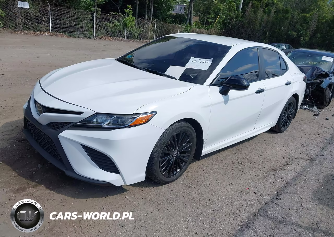 2020 Toyota Camry Se Nightshade Edition VIN:4T1G11AK4LU300571 - 2
