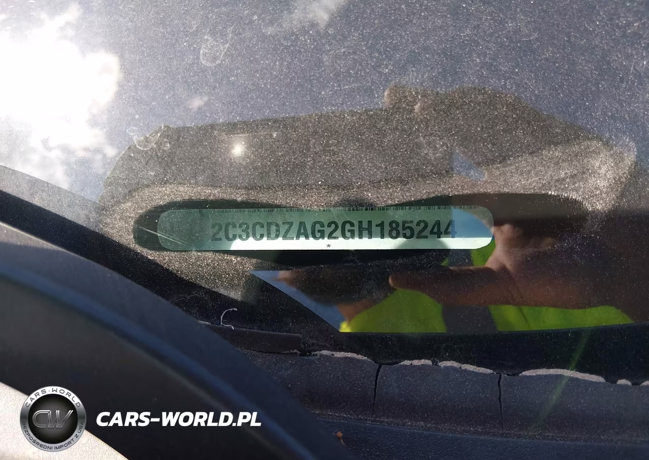 2016 Dodge Challenger Sxt Plus VIN:2C3CDZAG2GH185244 - 9