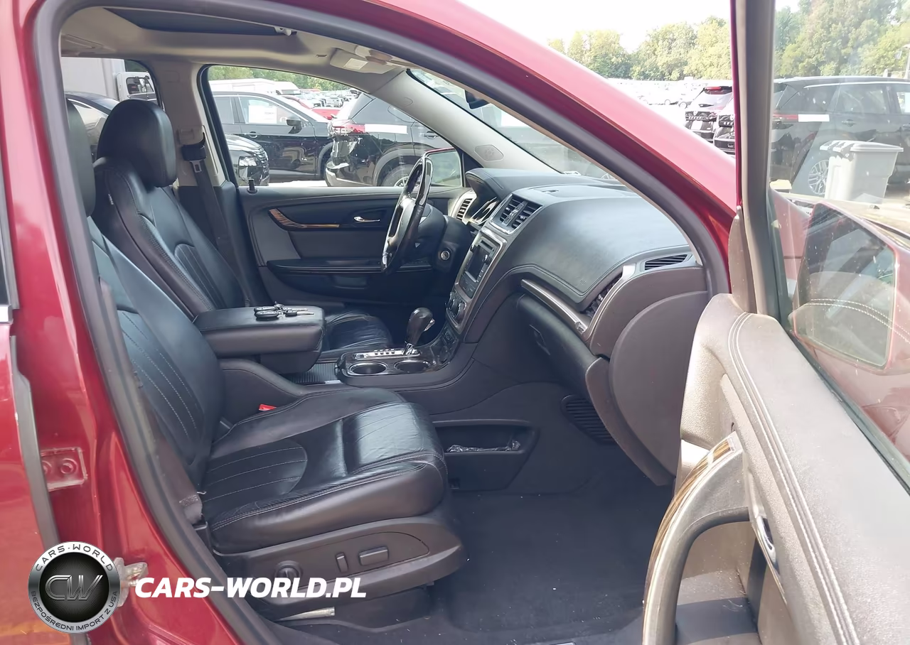 2015 GMC Acadia Denali VIN:1GKKVTKD2FJ152414 - 5