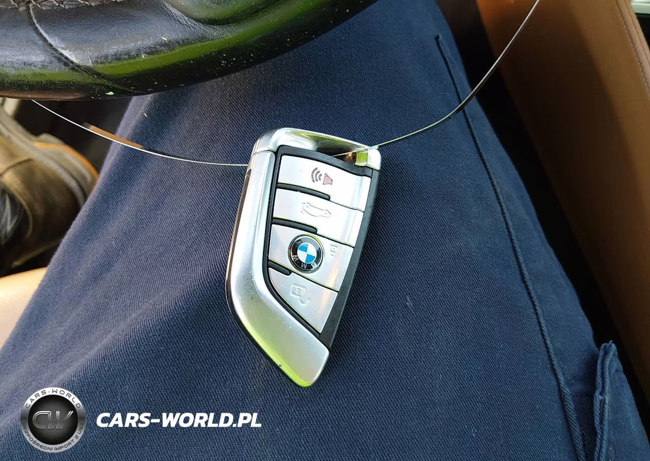 2020 BMW 530I VIN:WBAJR3C07LCD63101 - 11