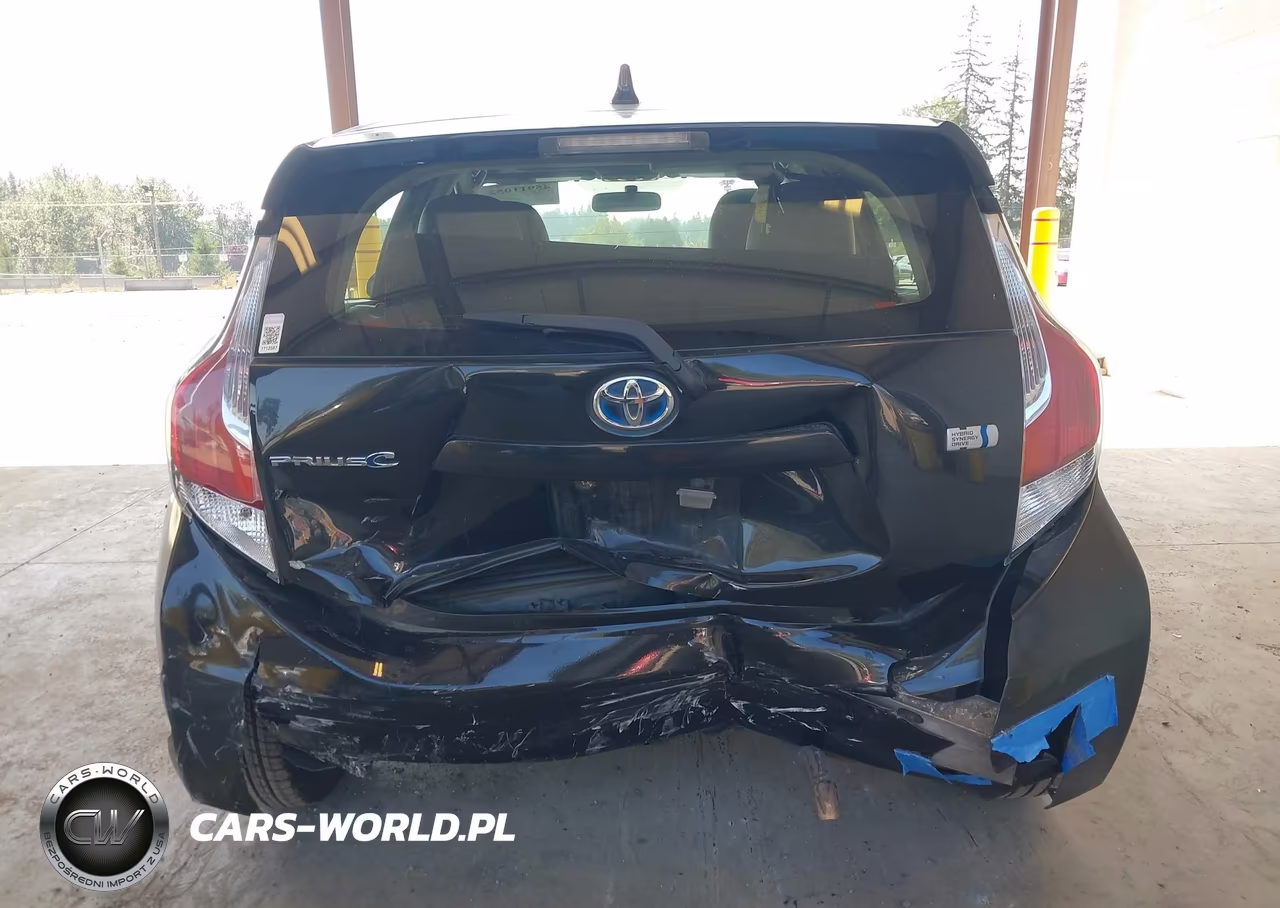 2015 Toyota Prius C Four VIN:JTDKDTB34F1093159 - 6