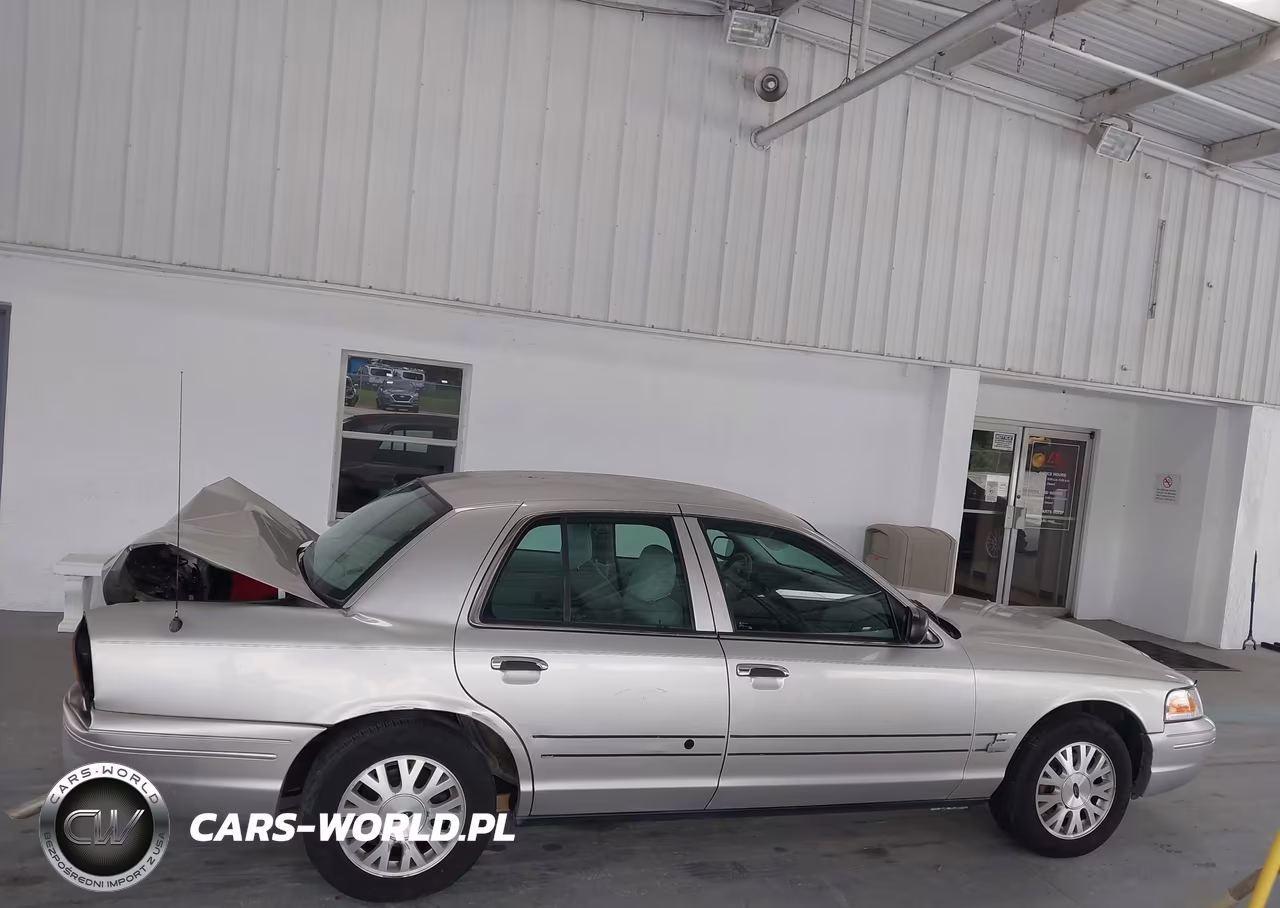 2005 Ford Crown Victoria Lx-Lx Sport VIN:2FAFP74W45X106138 - 13