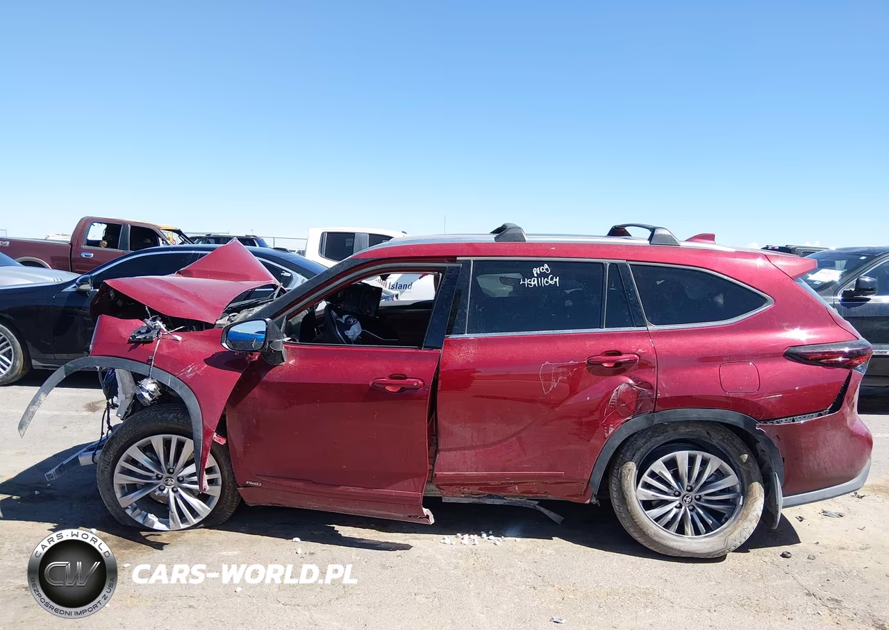 2026 Toyota Highlander Hybrid Platinum VIN:5TDEBRCH2TS699459 - 14