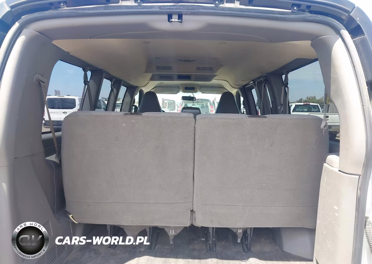 2018 Chevrolet Express 2500 Ls VIN:1GAWGEFG5J1281708 - 12