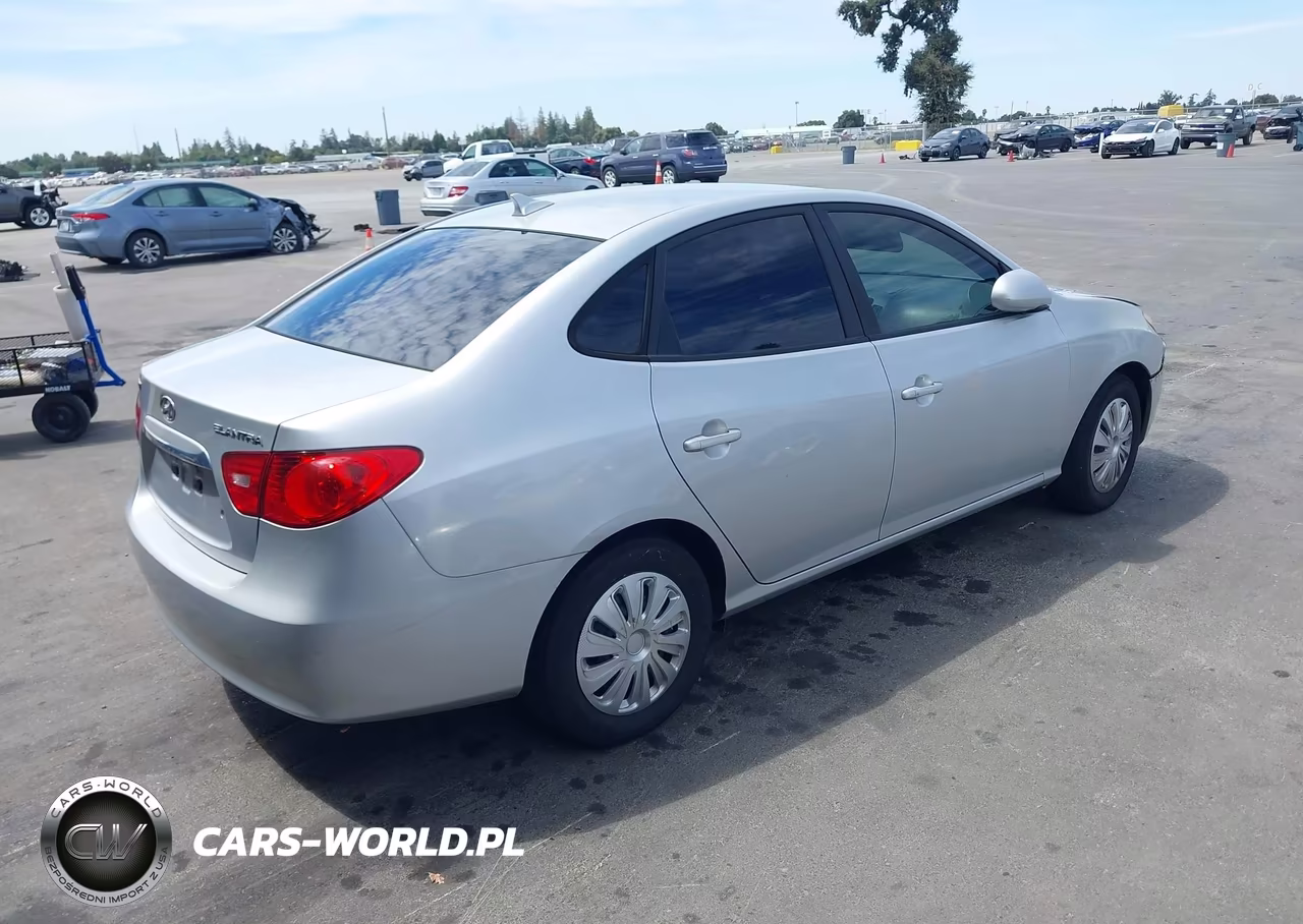 2010 Hyundai Elantra Gls VIN:KMHDU4AD1AU859618 - 4
