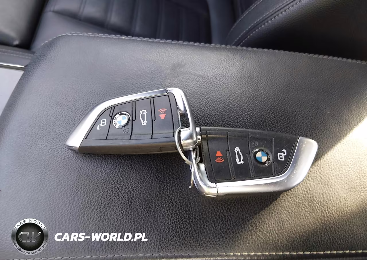 2019 BMW 330I VIN:3MW5R1J56K8B02047 - 11
