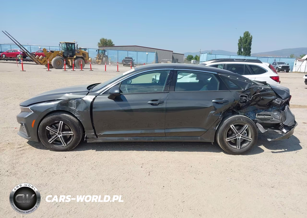 2026 Kia K5 Lxs Fwd VIN:KNAG24J78T5401733 - 15