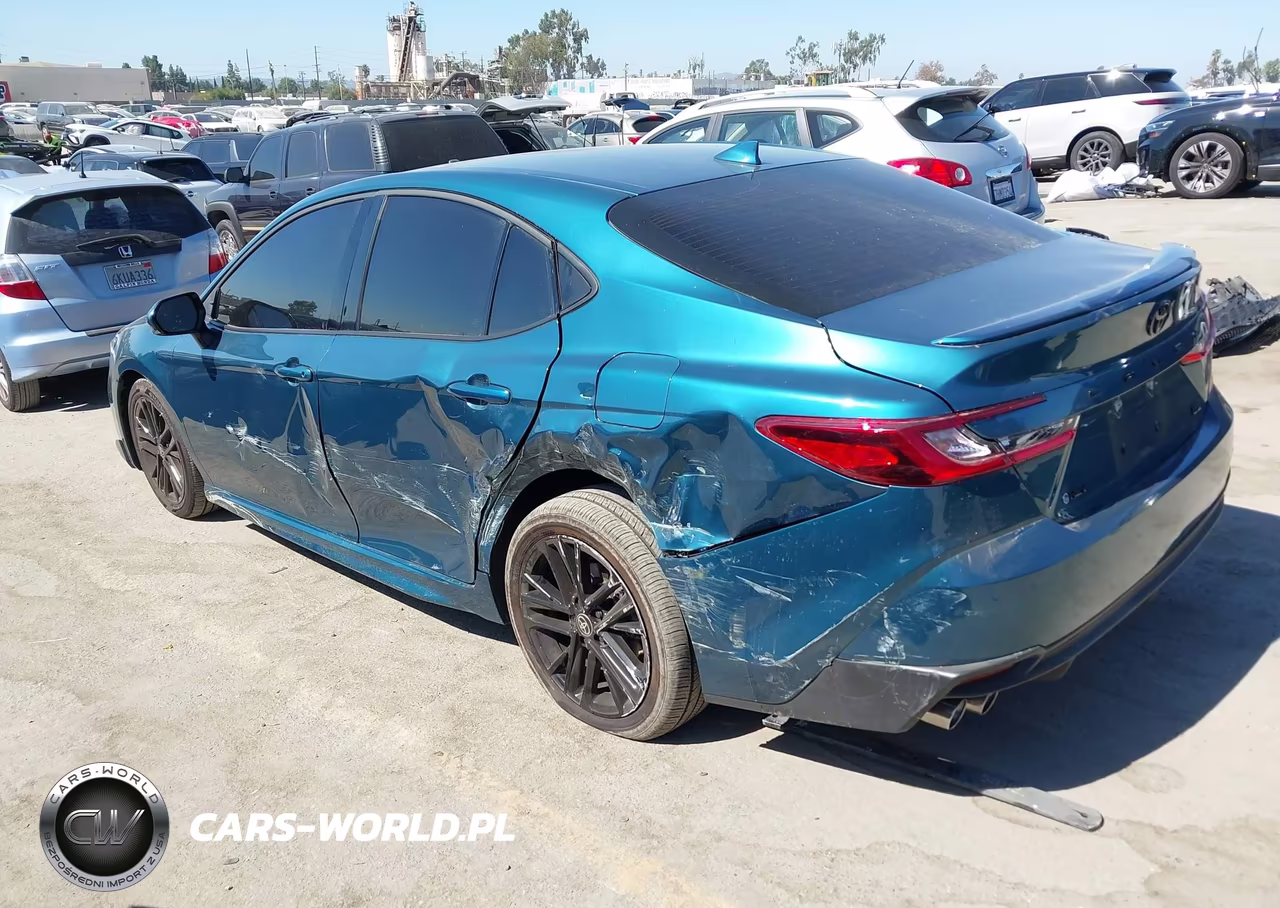 2026 Toyota Camry Se VIN:4T1DAACK8TU249964 - 3