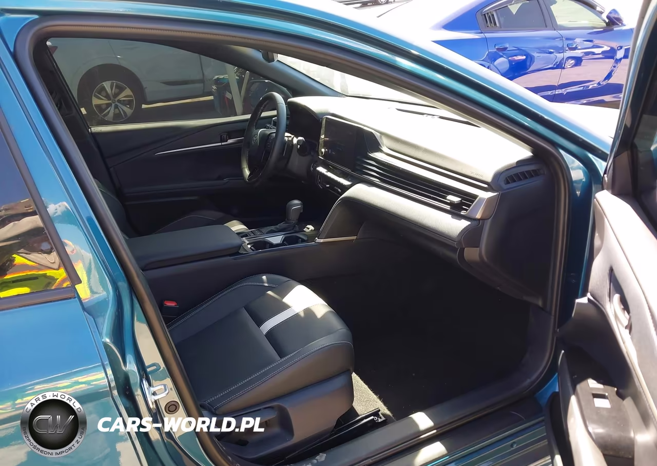 2026 Toyota Camry Se VIN:4T1DAACK8TU249964 - 5