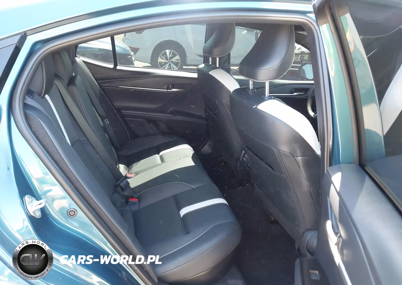 2026 Toyota Camry Se VIN:4T1DAACK8TU249964 - 8